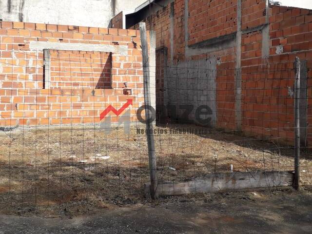 #427 - Terreno para Venda em Jacareí - SP - 2