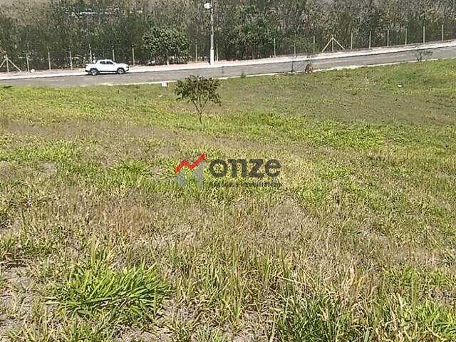 #645 - Área para Venda em Caçapava - SP - 2