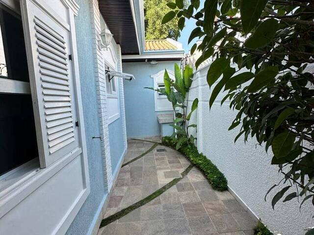 Casa para Venda em São José dos Campos - 4