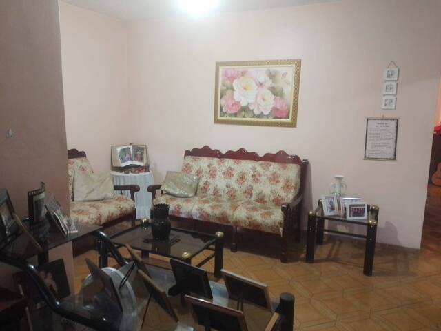 Casa para Venda em São José dos Campos - 4