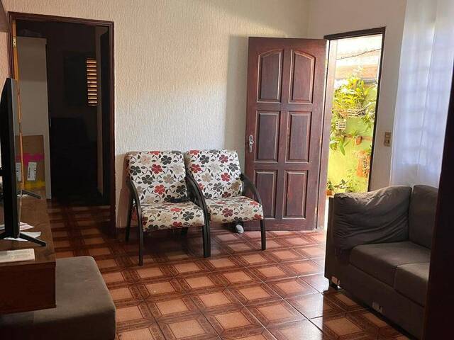Sobrado para Venda em São José dos Campos - 4