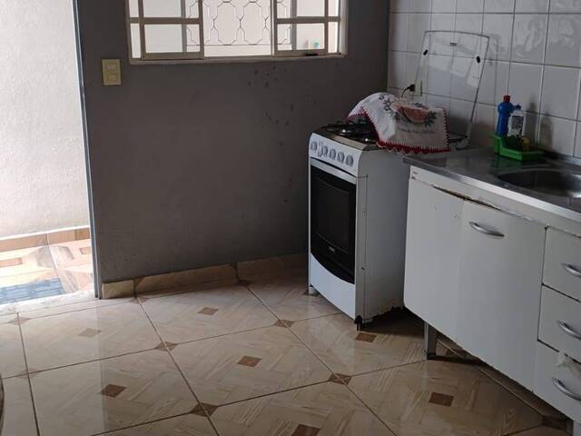 Sobrado para Venda em São José dos Campos - 4