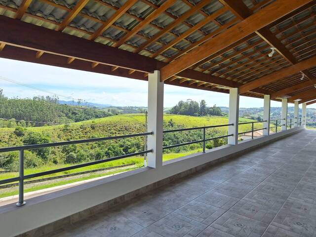 Casa para Venda em São José dos Campos - 4