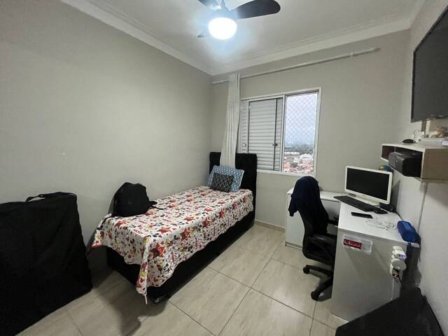 Apartamento para Venda em Jacareí - 5