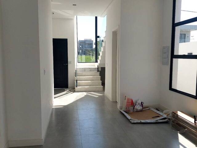 #747 - Casa em condomínio para Venda em São José dos Campos - SP - 3