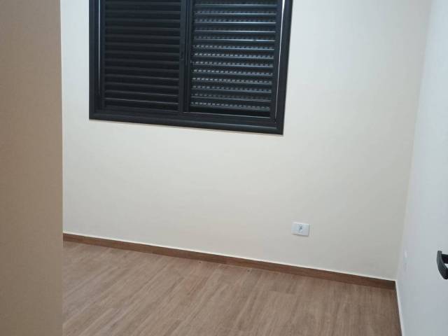 Casa para Venda em São José dos Campos - 5