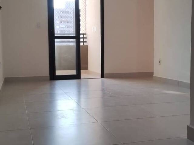 #754 - Apartamento para Venda em São José dos Campos - SP - 2