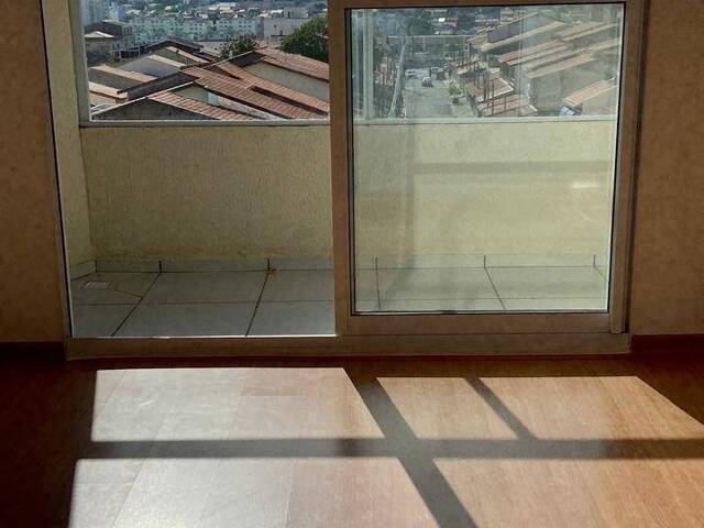 Apartamento para Venda em São José dos Campos - 4