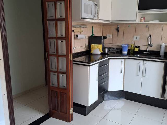 Apartamento para Venda em São José dos Campos - 2