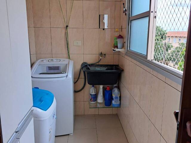 Apartamento para Venda em São José dos Campos - 3