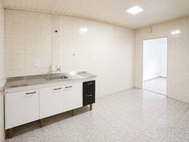 Casa para Venda em São José dos Campos - 3